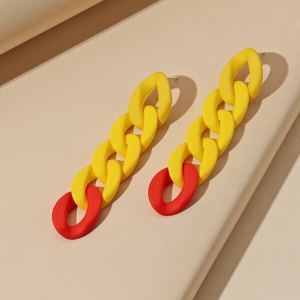 

Chain Design Drop Earrings, Yellow