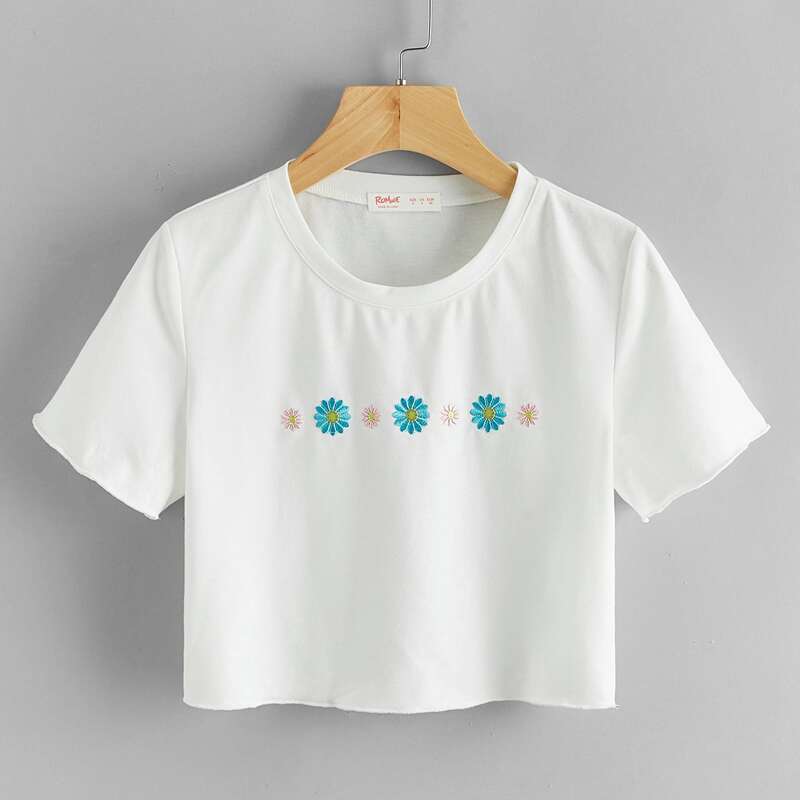 

Flower Embroidery Crop Tee, White