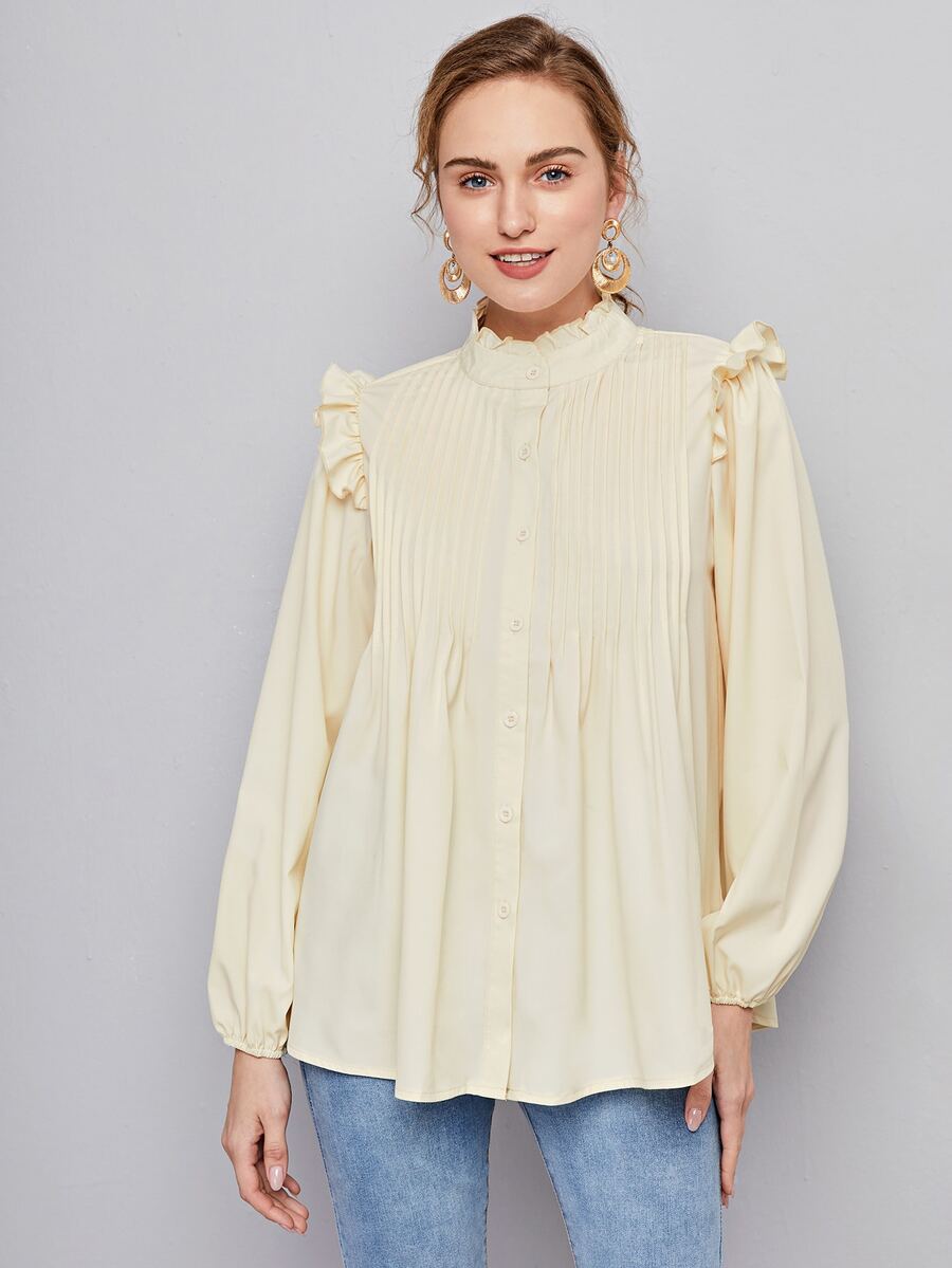 SHEIN Camisa con botón con fruncido de cuello con fruncido - Beis - Ver 1