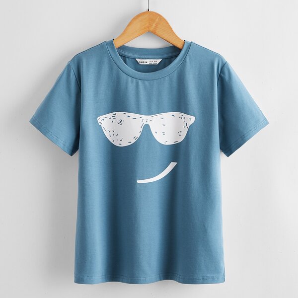 

Boys Graphic Print Tee, Dusty blue