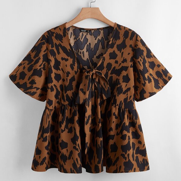 

Plus Allover Print Tie Front Babydoll Blouse, Multicolor