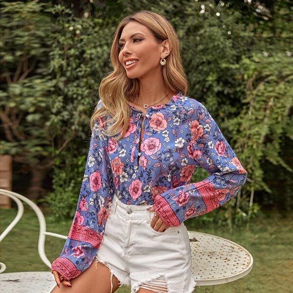 

All Over Floral Print Tie Neck Blouse, Multicolor