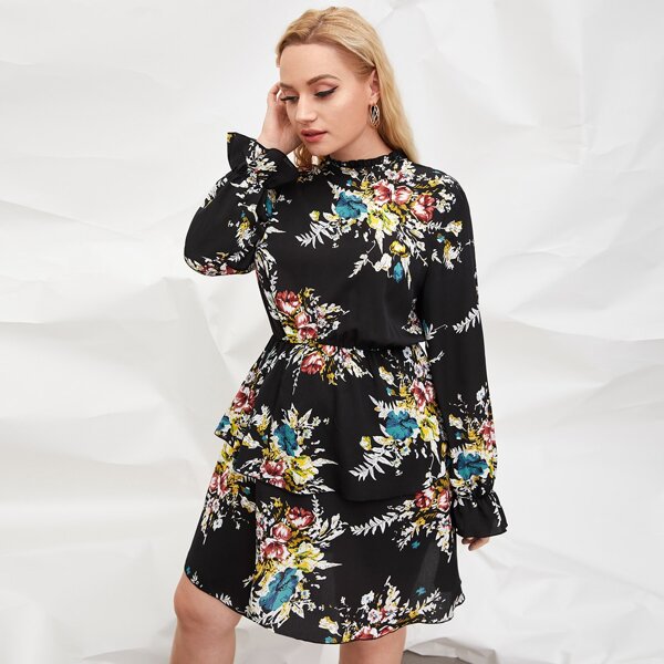 

Plus Floral Print Flounce Sleeve Dress, Multicolor