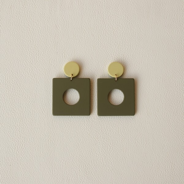 

Color Block Round & Geo Drop Earrings, Dark green