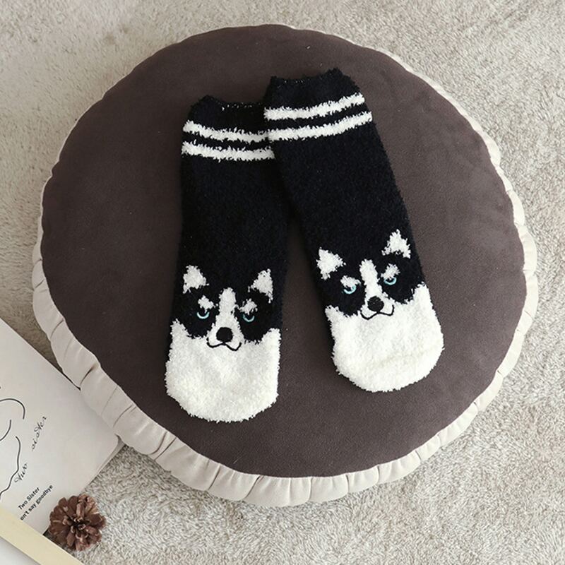 

1pair Cartoon Fuzzy Socks, Black