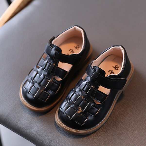 

Toddler Girls Velcro Strap Flats, Black