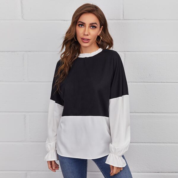 

Color Block Flounce Sleeve Top, Black and white