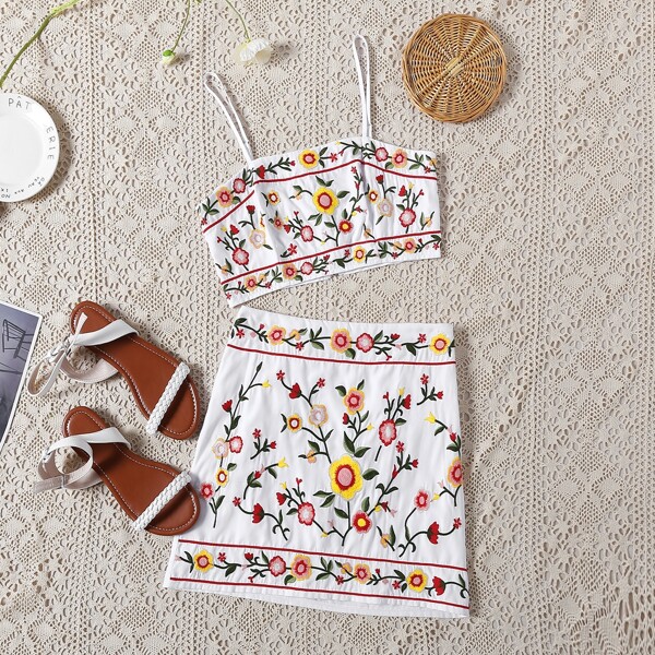 

Floral Embroidery Cami Top & Skirt Set, White