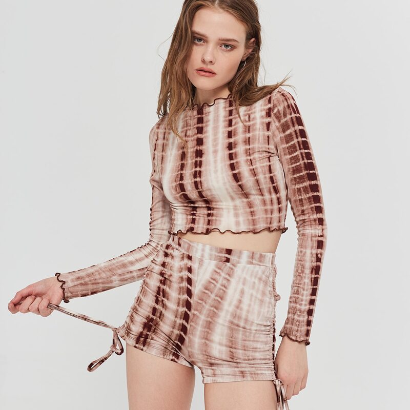 

Tie Dye Lettuce Trim Crop Top & Drawstring Ruched Side Shorts Set, Multicolor