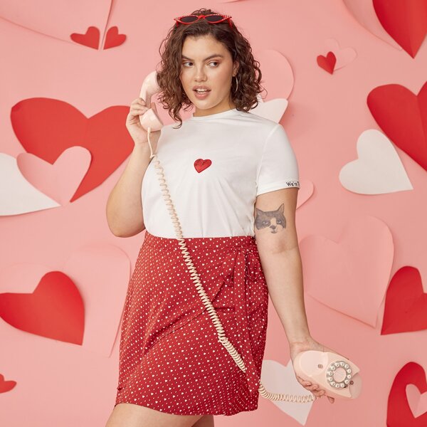 

Plus Sequin Heart Patched Slogan Graphic Tee, White
