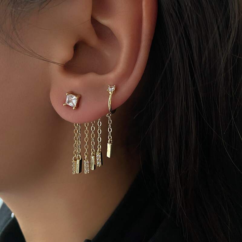 

Rhinestone & Metal Tassel Decor Earrings, Gold