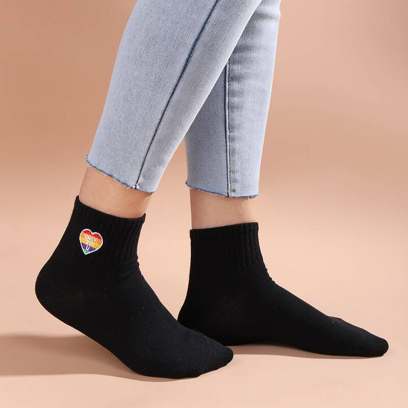 

Heart Embroidered Crew Socks, Black