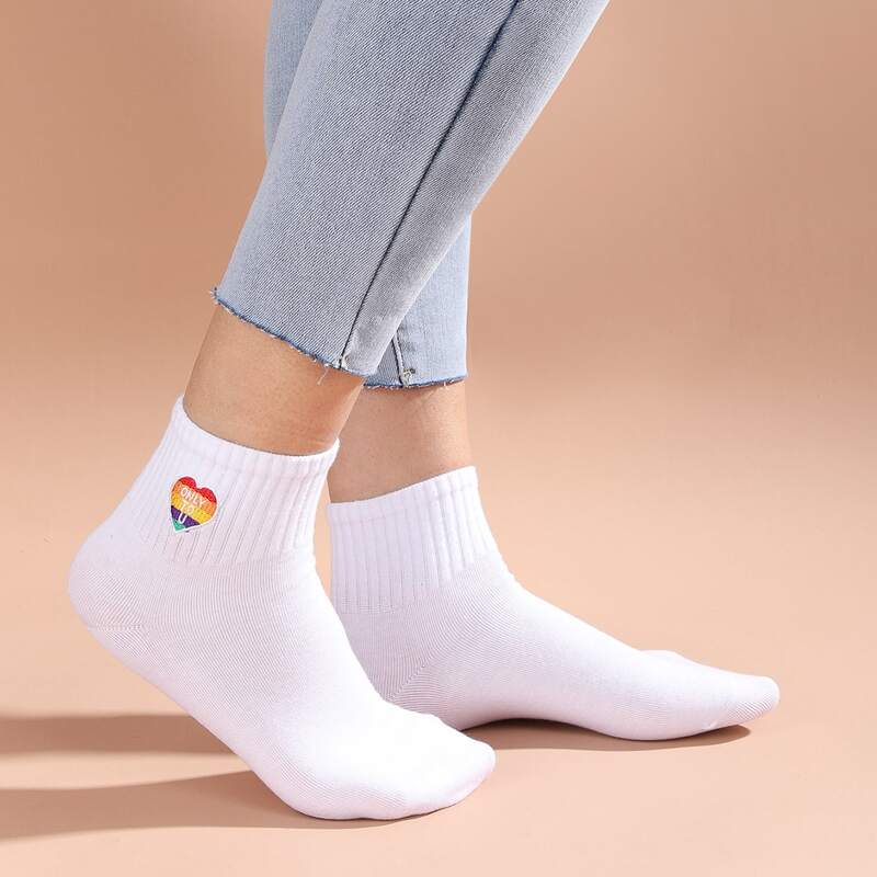

Heart Embroidered Crew Socks, White