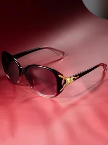 1pc Women's Round Pc Sunglasses With Fox Head Decor For Traveling Sunglasses Beach Sun Glasses Beach Accessories For Women Sun Glasses Sunglasses Shades - Pink - View 2