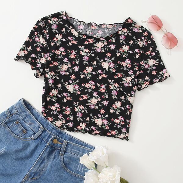 

Lettuce Trim Allover Floral Top, Multicolor