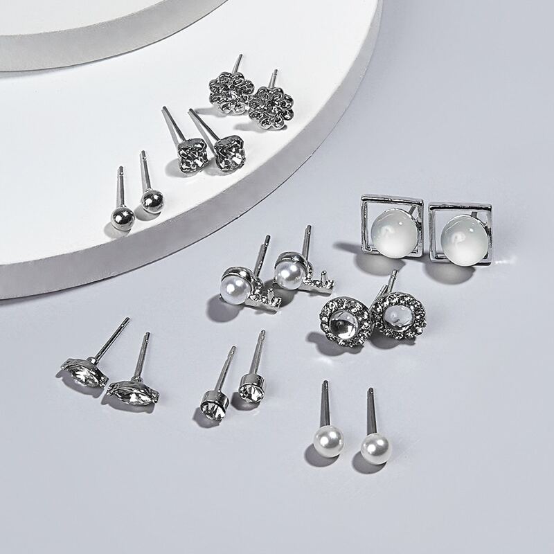 

9pairs Crystal Stud Earrings, Silver