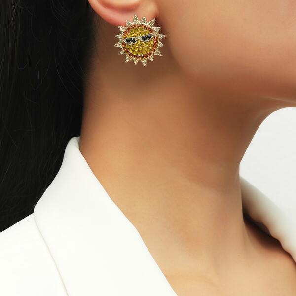 

Rhinestone Sun Design Stud Earrings, Yellow
