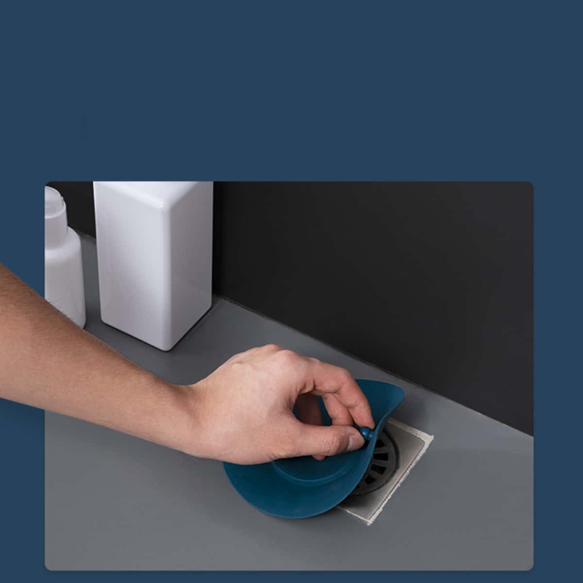 

1pc Silicone Deodorant Floor Drain Mat, Multicolor