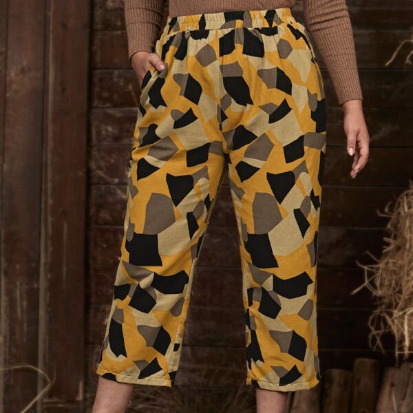 

Plus Allover Print Pocket Pants, Multicolor