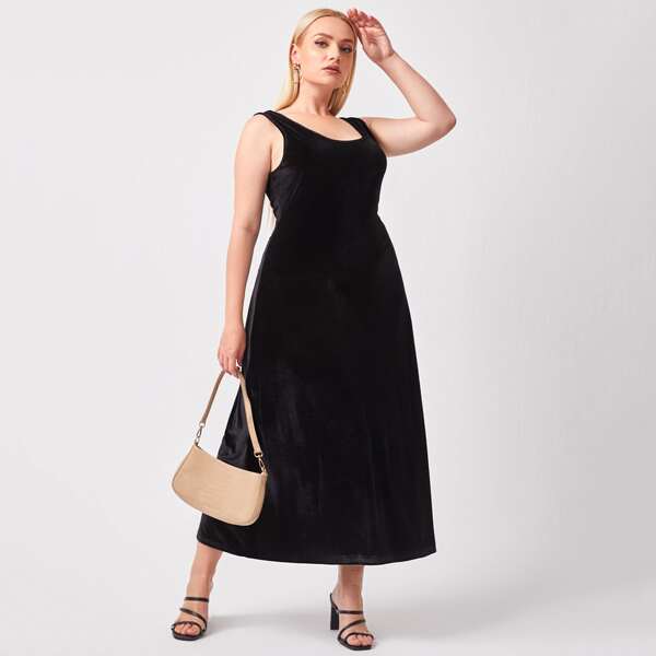 

Plus Solid Velvet Tank Dress, Black