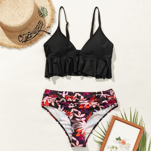 

Floral Ruffle Hem Bikini Swimsuit, Multicolor