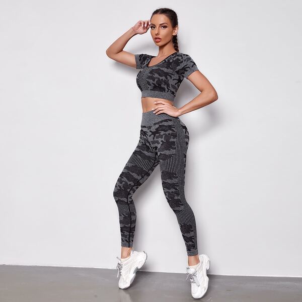 

Camo And Chevron Print Backless Sports Set, Multicolor