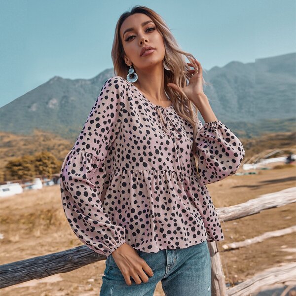 

Dalmatian Print Tie Neck Babydoll Blouse, Multicolor