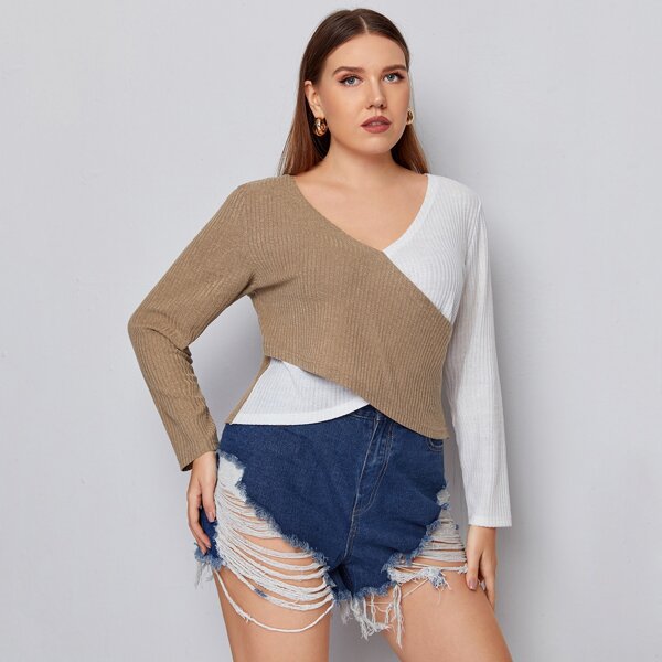

Plus Two Tone Wrap Front Tee, Multicolor