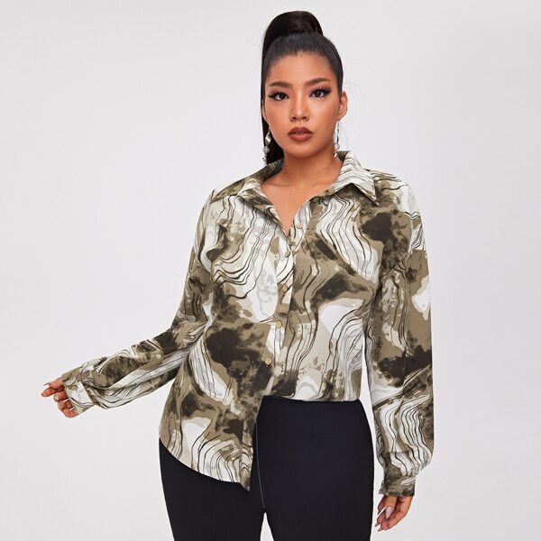 

Plus Drop Shoulder Button Up Graphic Print Blouse, Multicolor