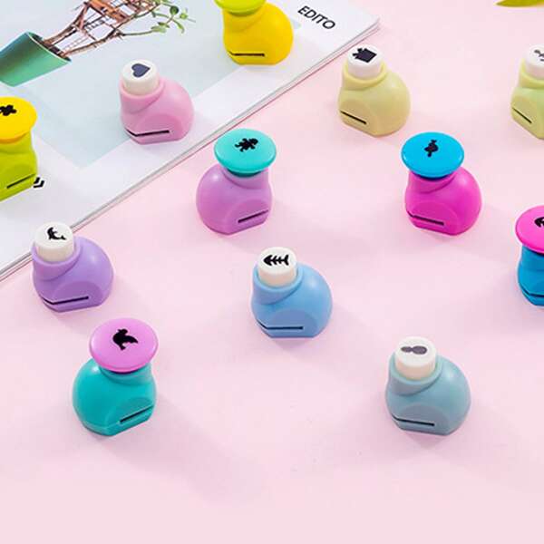 

2pcs Random DIY Paper Hole Puncher, Multicolor