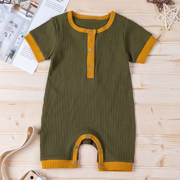 

Baby Boy Contrast Binding Tee Romper, Army green