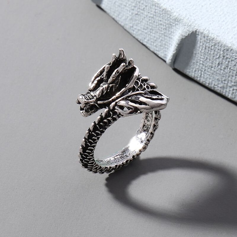 

Chinese Dragon Design Ring, Silver