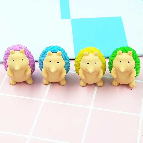 

3pcs Hedgehog Shaped Random Eraser, Multicolor