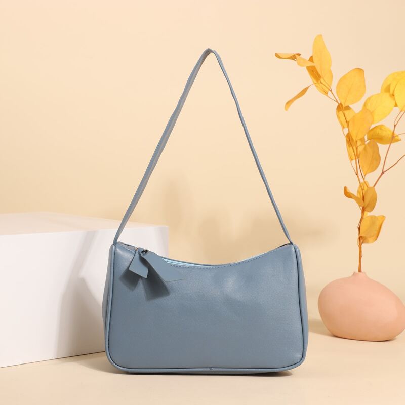 

Plain Zipper Shoulder Bag, Blue