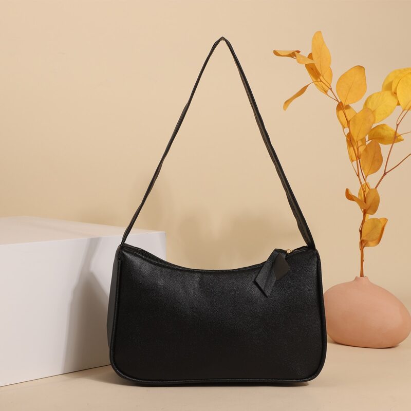 

Plain Zipper Shoulder Bag, Black