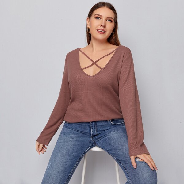 

Plus Solid Criss Cross Tee, Redwood