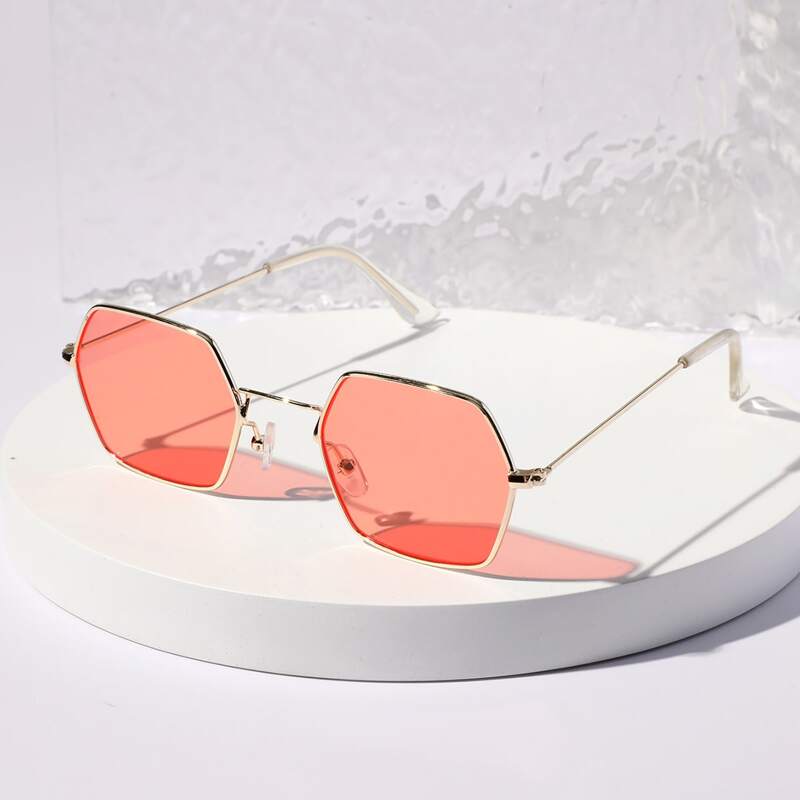 

Metal Frame Sunglasses
