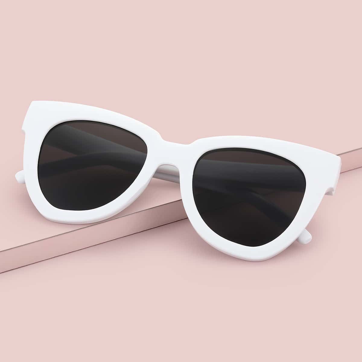 

Colorblock Cat Eye Sunglasses