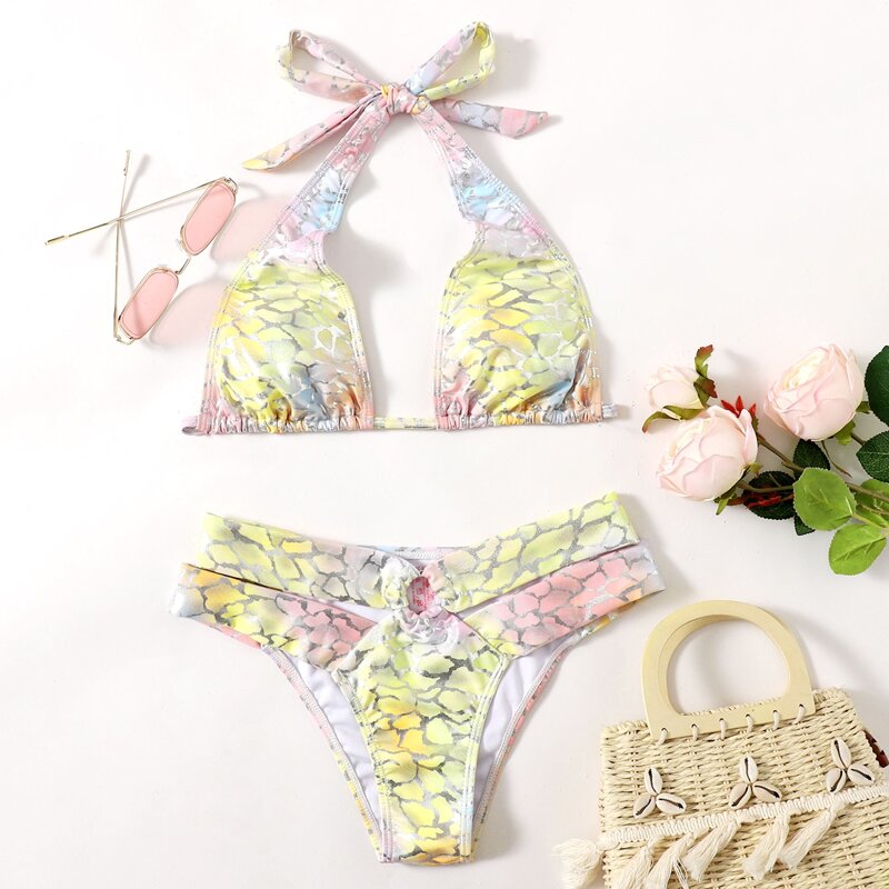 

Graphic Cut-out Bikini Swimsuit, Multicolor