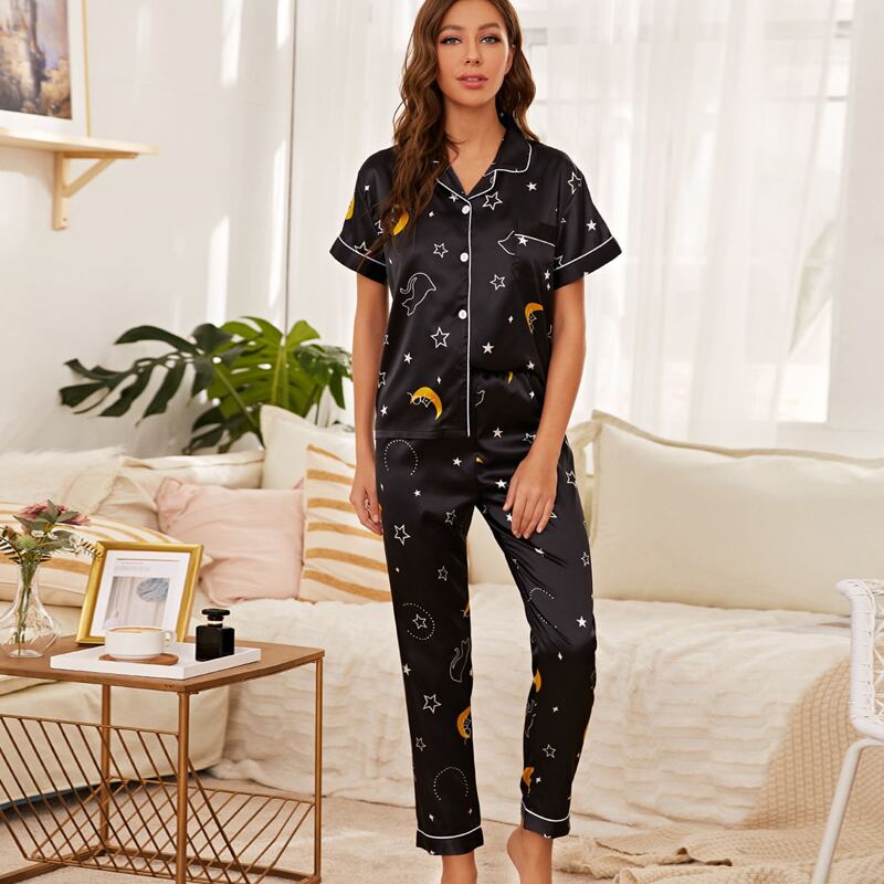 

Satin Cartoon And Star Print Button Front Night Set, Black