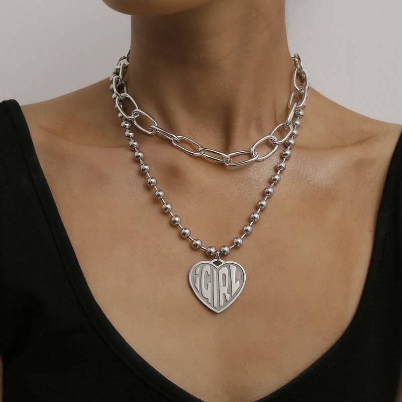 

2pcs Engraved Heart Charm Necklace, Silver