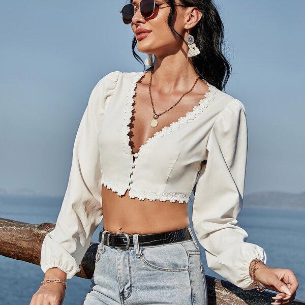 

Guipure Lace Trim Button Front Crop Blouse, White
