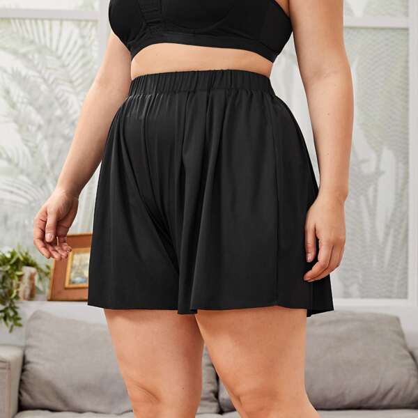 

Plus Solid Elastic Waist Sports Shorts, Black