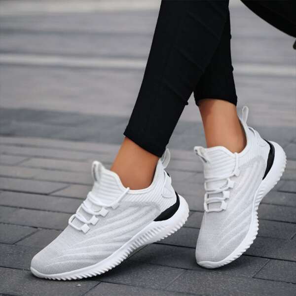 

Lace Up Decor Low Top Sneakers, White