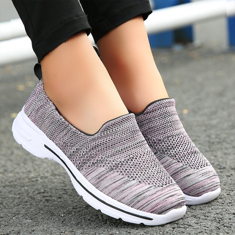 

Low Top Knit Sneakers, Pink