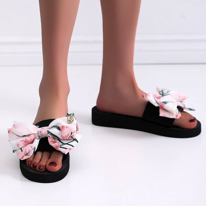 

Bow Decor Thick Sole Slides, White