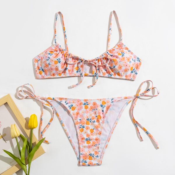 

Ditsy Floral Tie Side Bikini Swimsuit, Multicolor