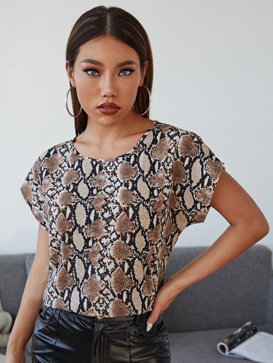 SHEIN Privé 蛇皮紋圖案蝙蝠袖上衣 - 彩色 - 查看 1