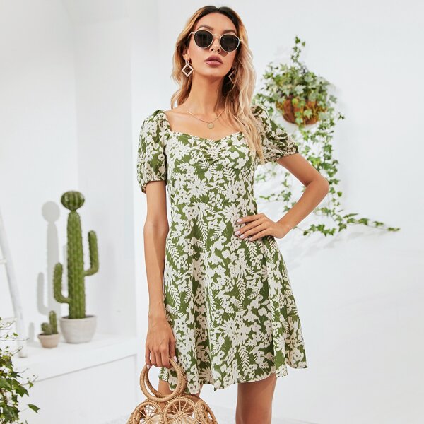 

Sweetheart Neck Puff Sleeve Floral Dress, Multicolor