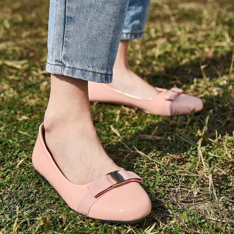 

Metal Decor Flats, Baby pink